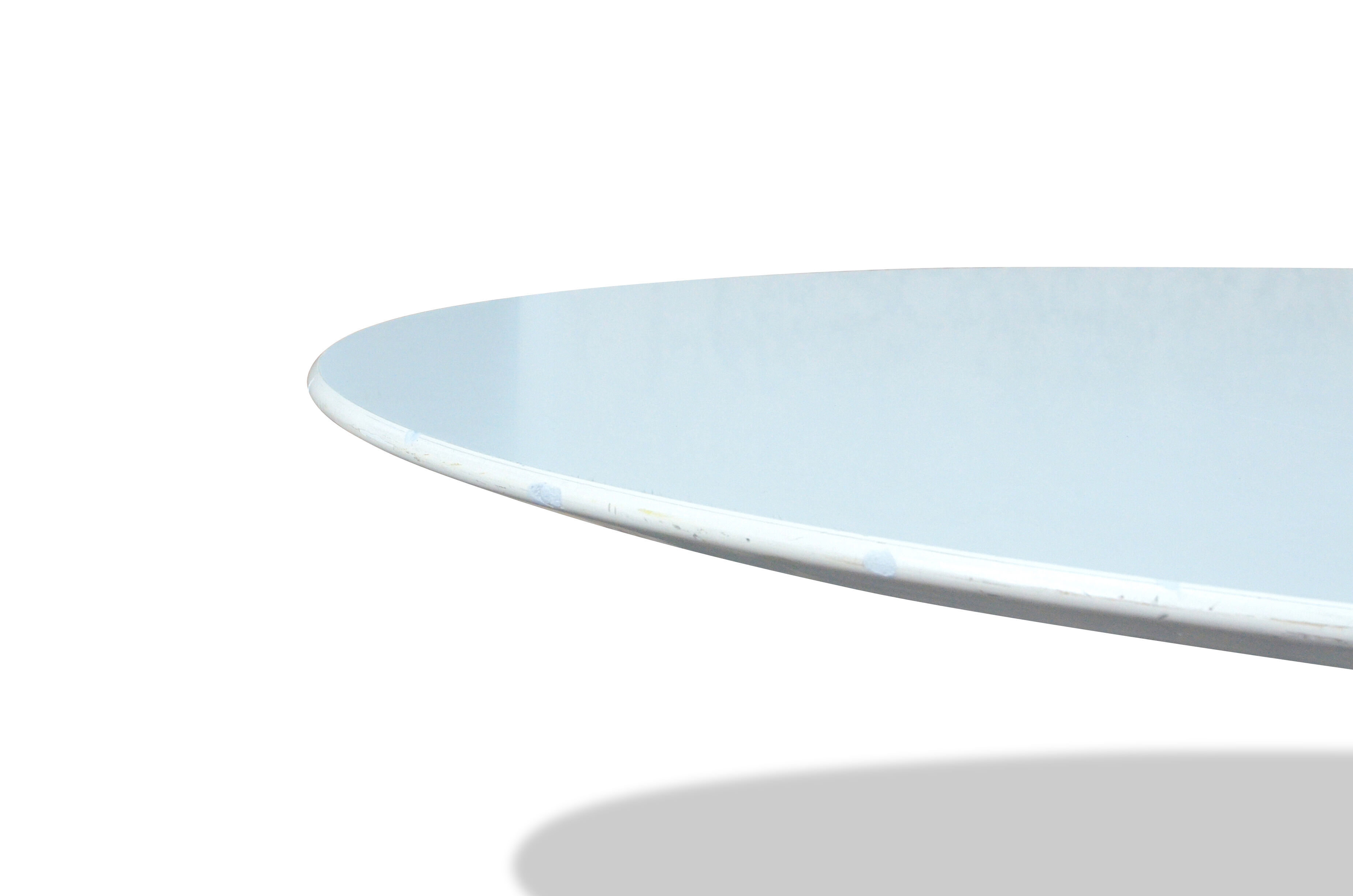 Eero Saarinen white coffee table "Tulip" Knoll edition