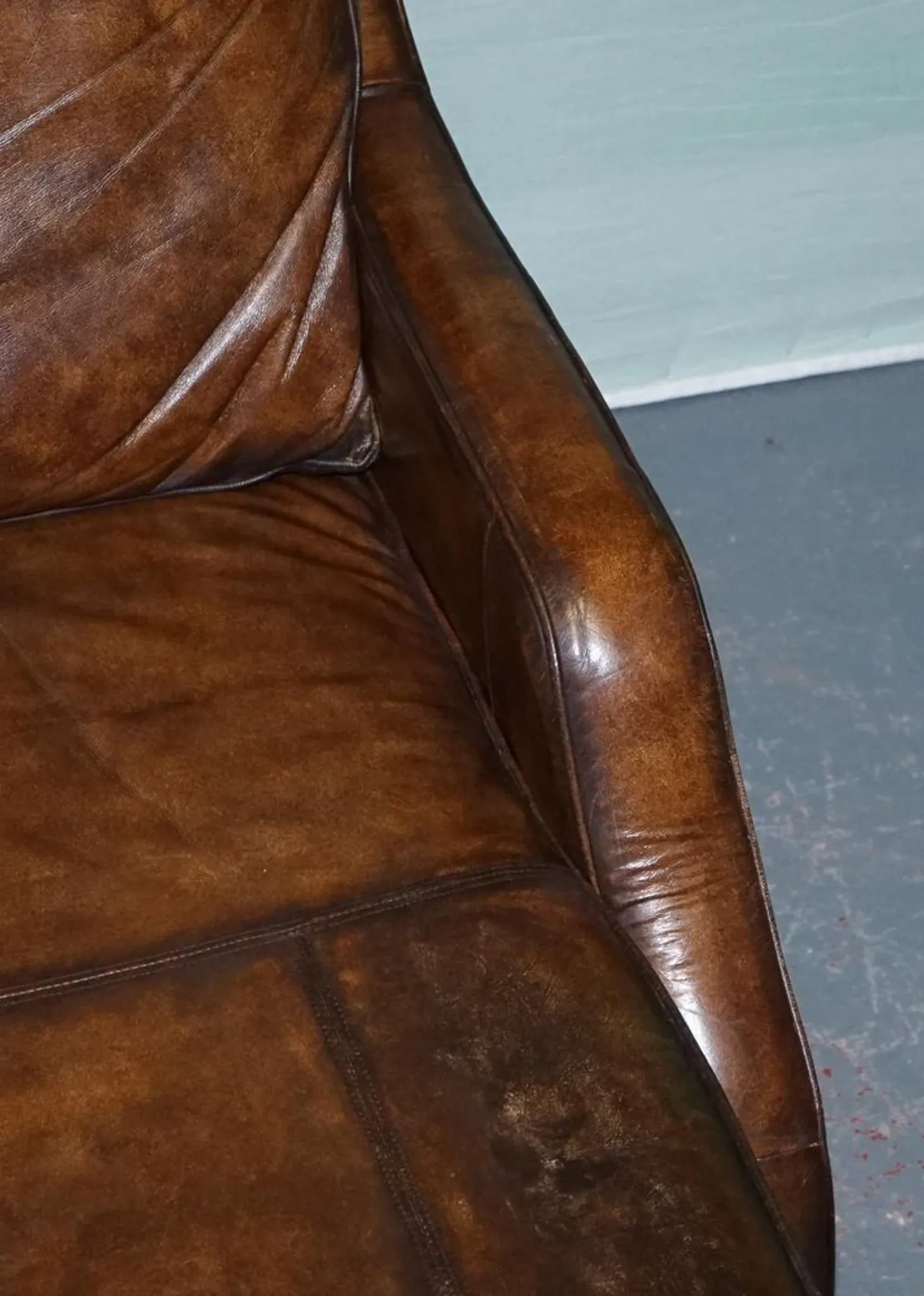 Chaise Longue en Cuir Teint à la Main