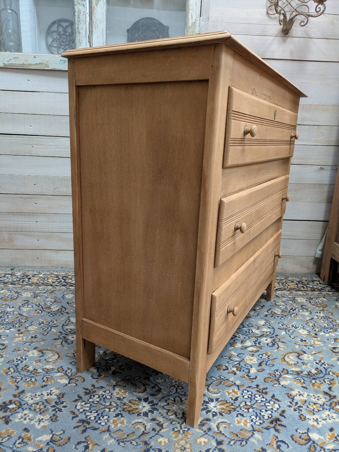 Commode vintage