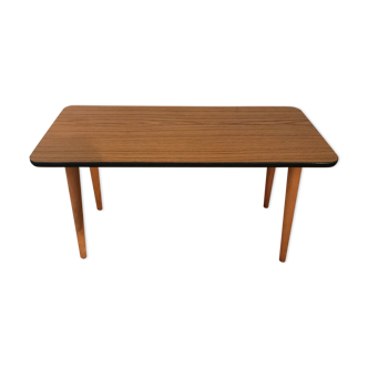 Table basse d’appoint vintage en formica