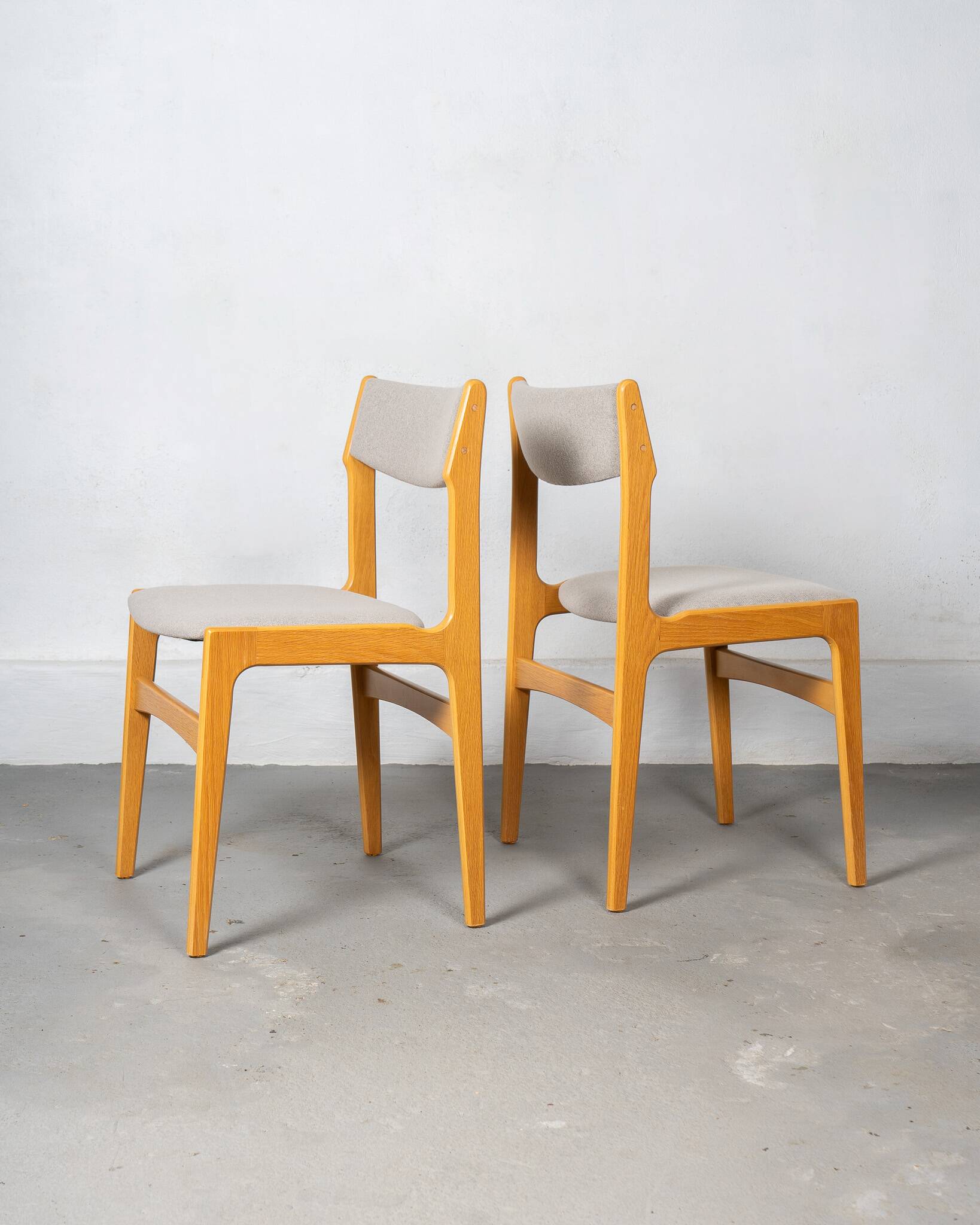Set of 2 Danish Chairs by Erik Buch made of Oak