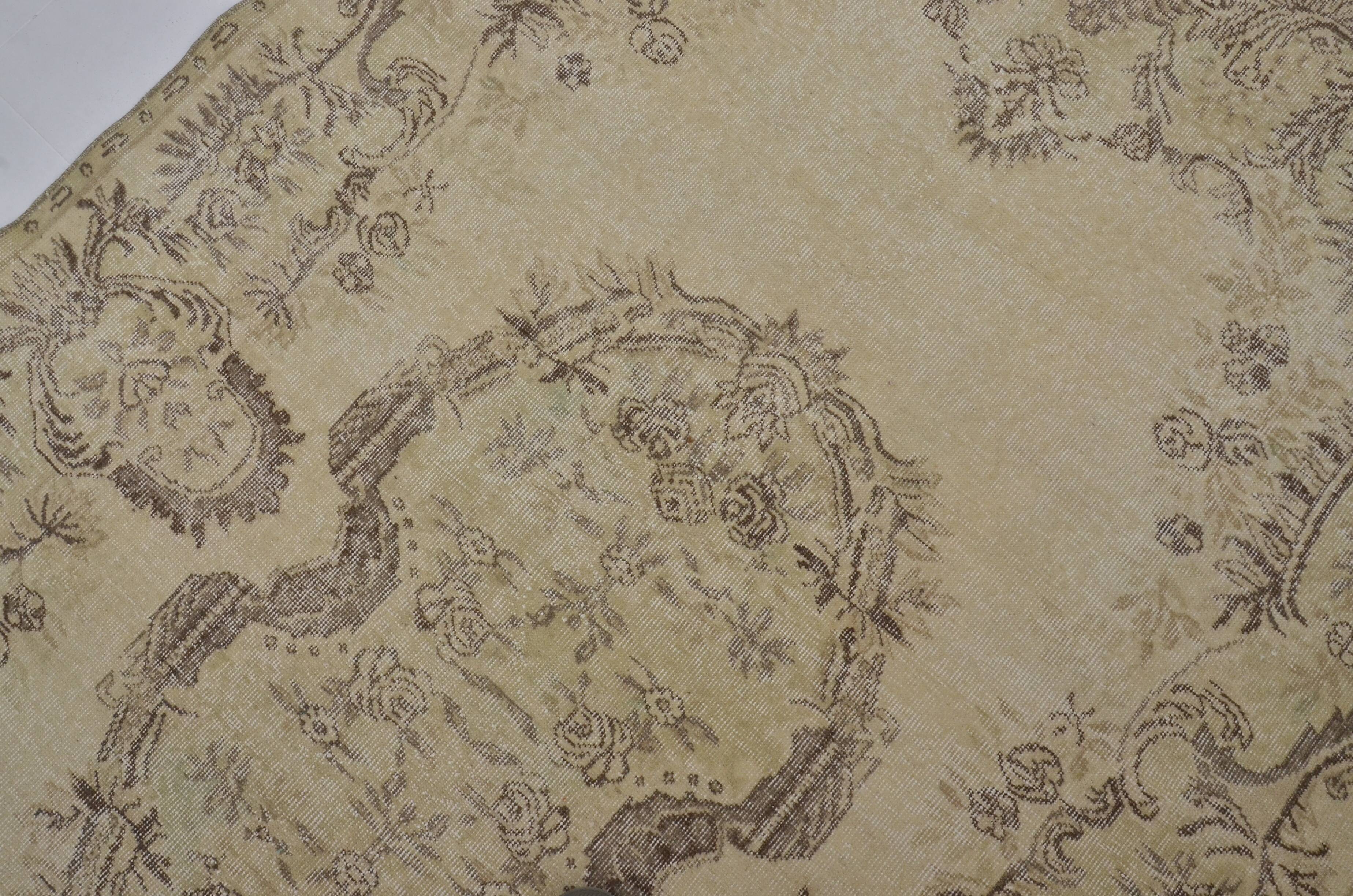 Oushak Floral Handmknotted Carpet SKU 1838