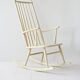 Chaise à bascule en bois écru