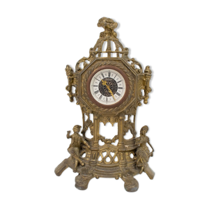 Horloge décorative en bronze