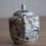 Chinese hand painted teapot Jingdezhen