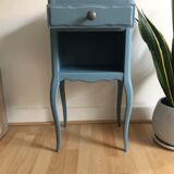 Guéridon en bois bleu