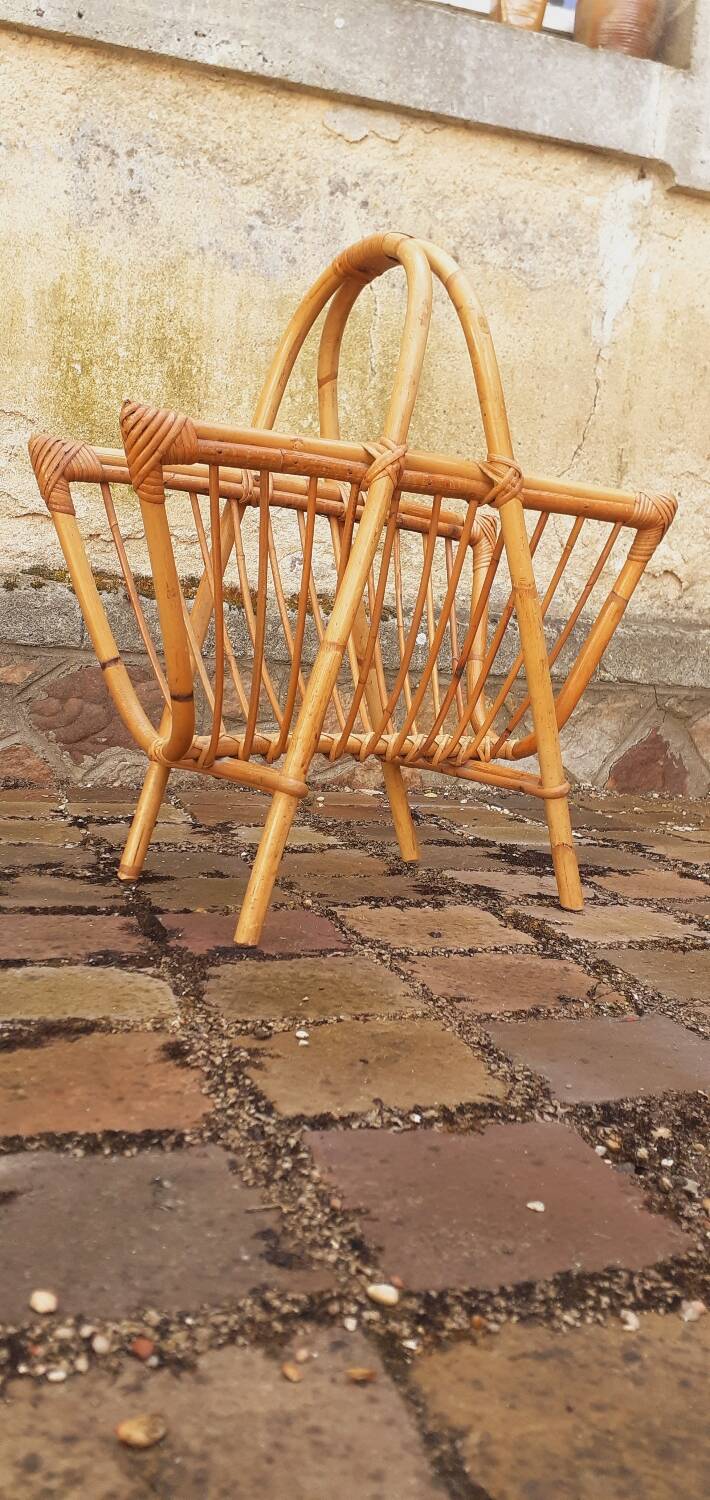 Vintage 1950s rattan magazine holder