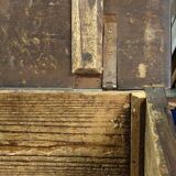 Small finely carved wooden chest, Renaissance style, 19th century, Tuscany