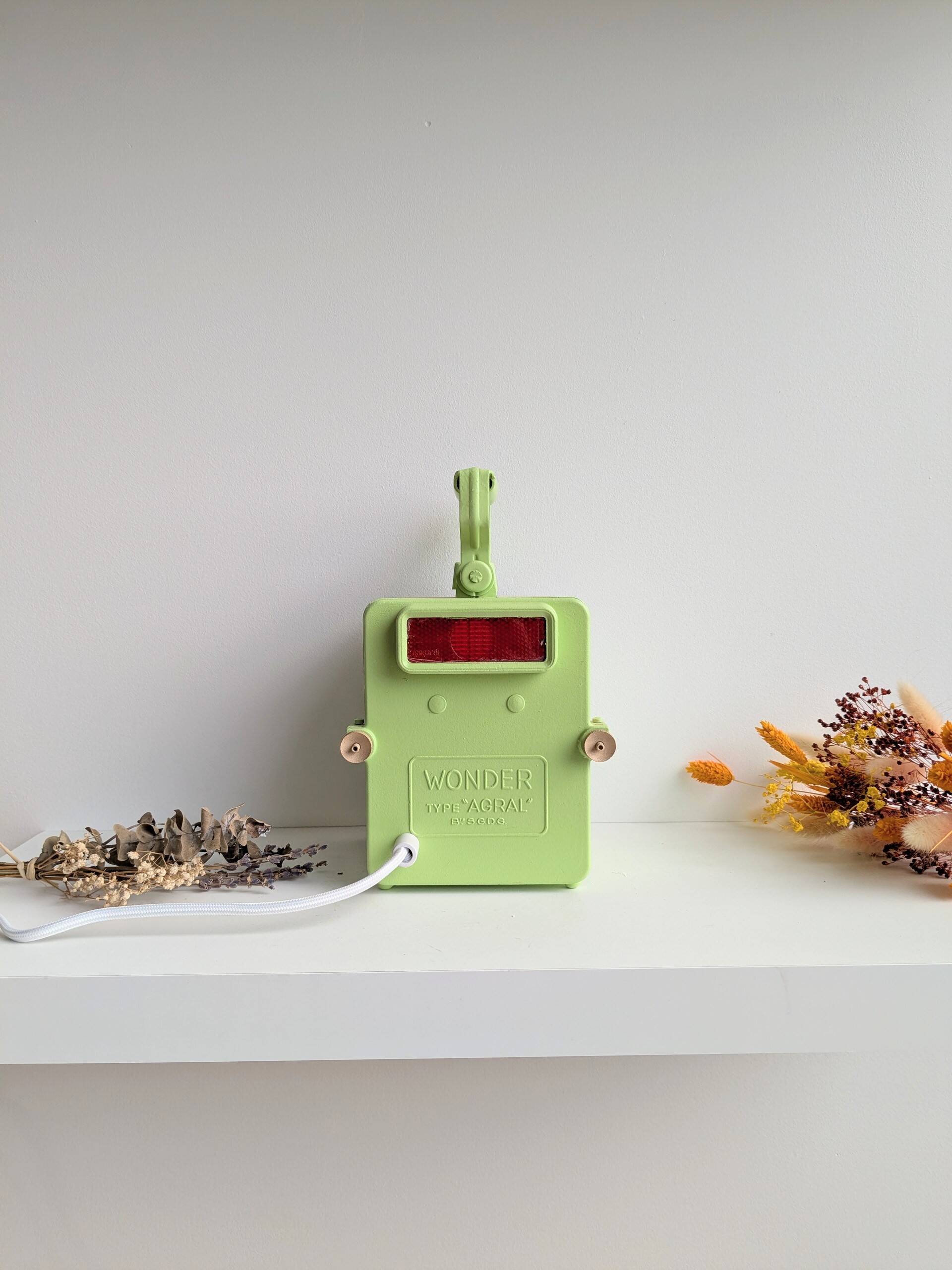 lampe d'ambiance Wonder vert pistache