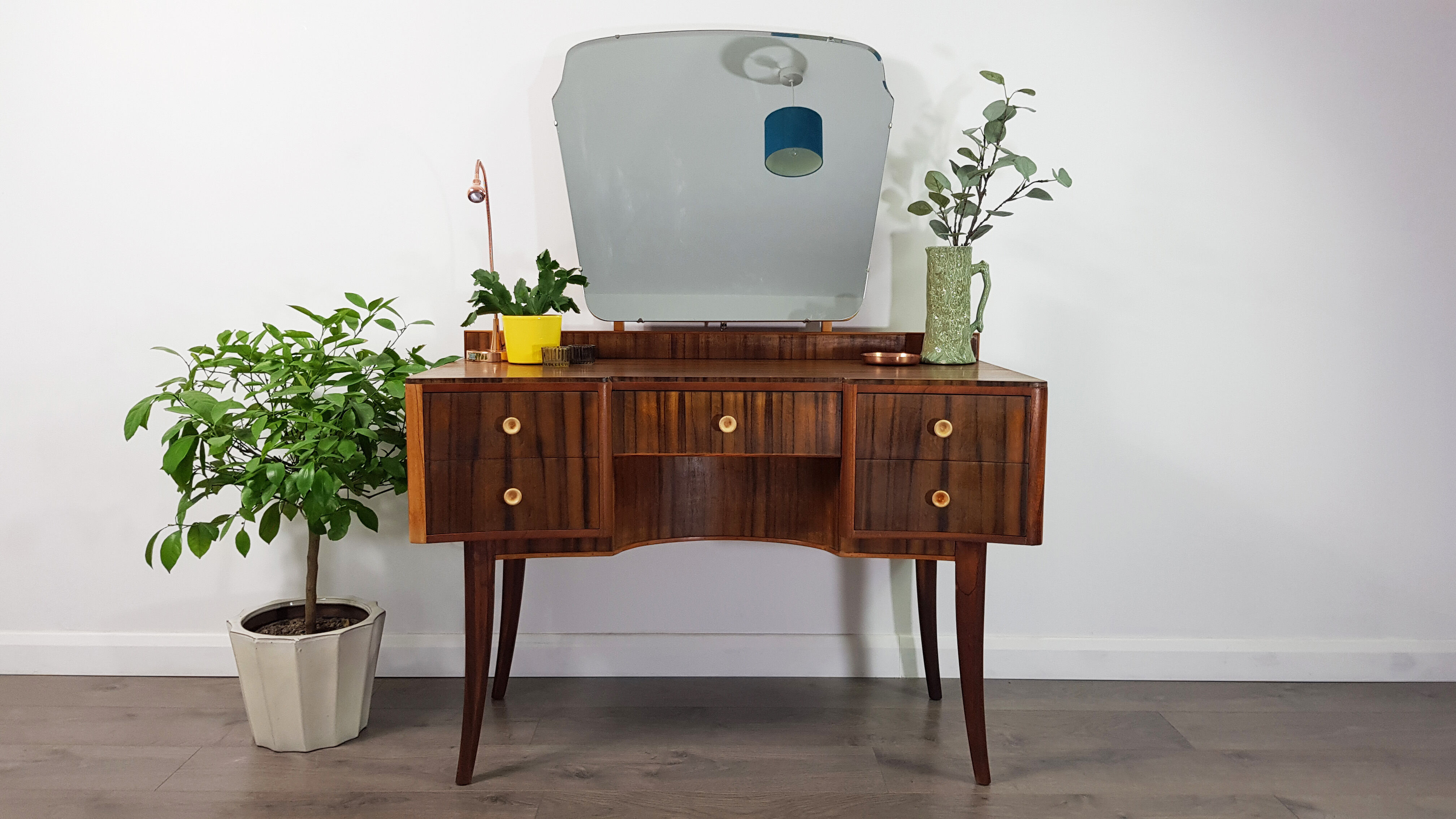 Dressing Table with Mirror by Neil Morris for Morris of Glasgow, 1950s