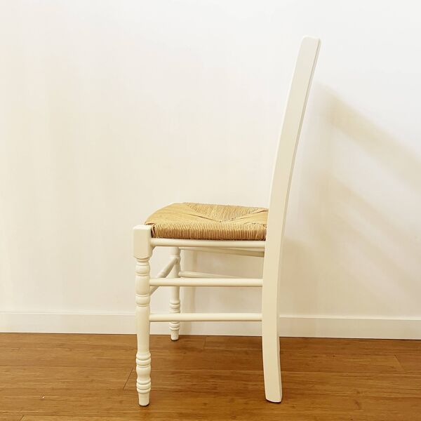 Chaise en paille