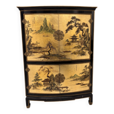 Meuble bar galbé d'inspiration chinoise, laque noire et intérieur rouge