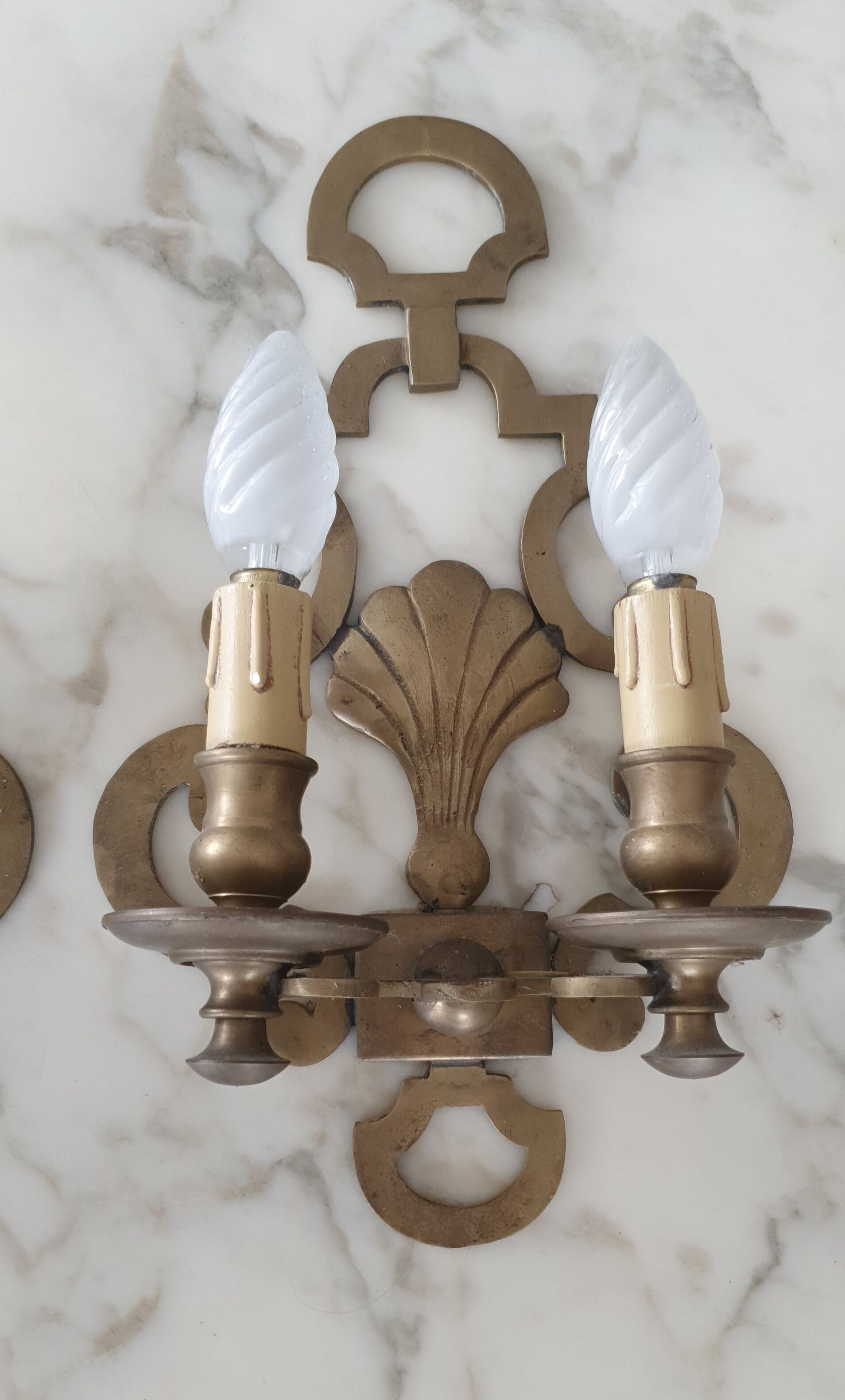 Paire d'appliques anciennes