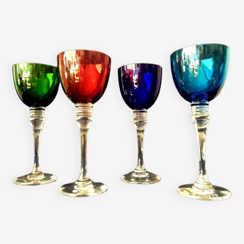 Suite de 4 verres de couleur a goutte ou liqueur en cristal de st-louis modele grand lieu