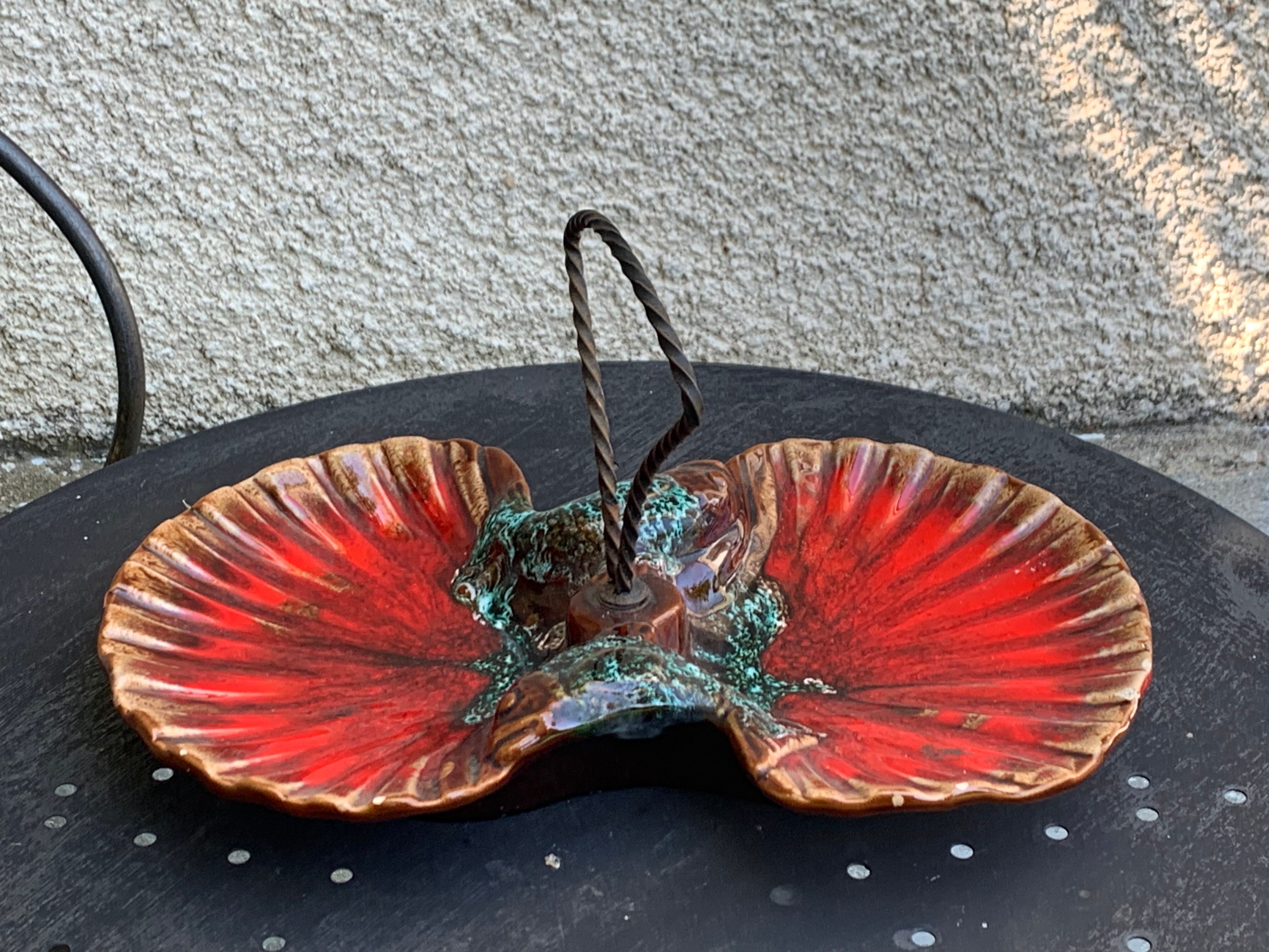 Servant in the shape of an enamelled ceramic shell and forged iron in vintage Vallauris style