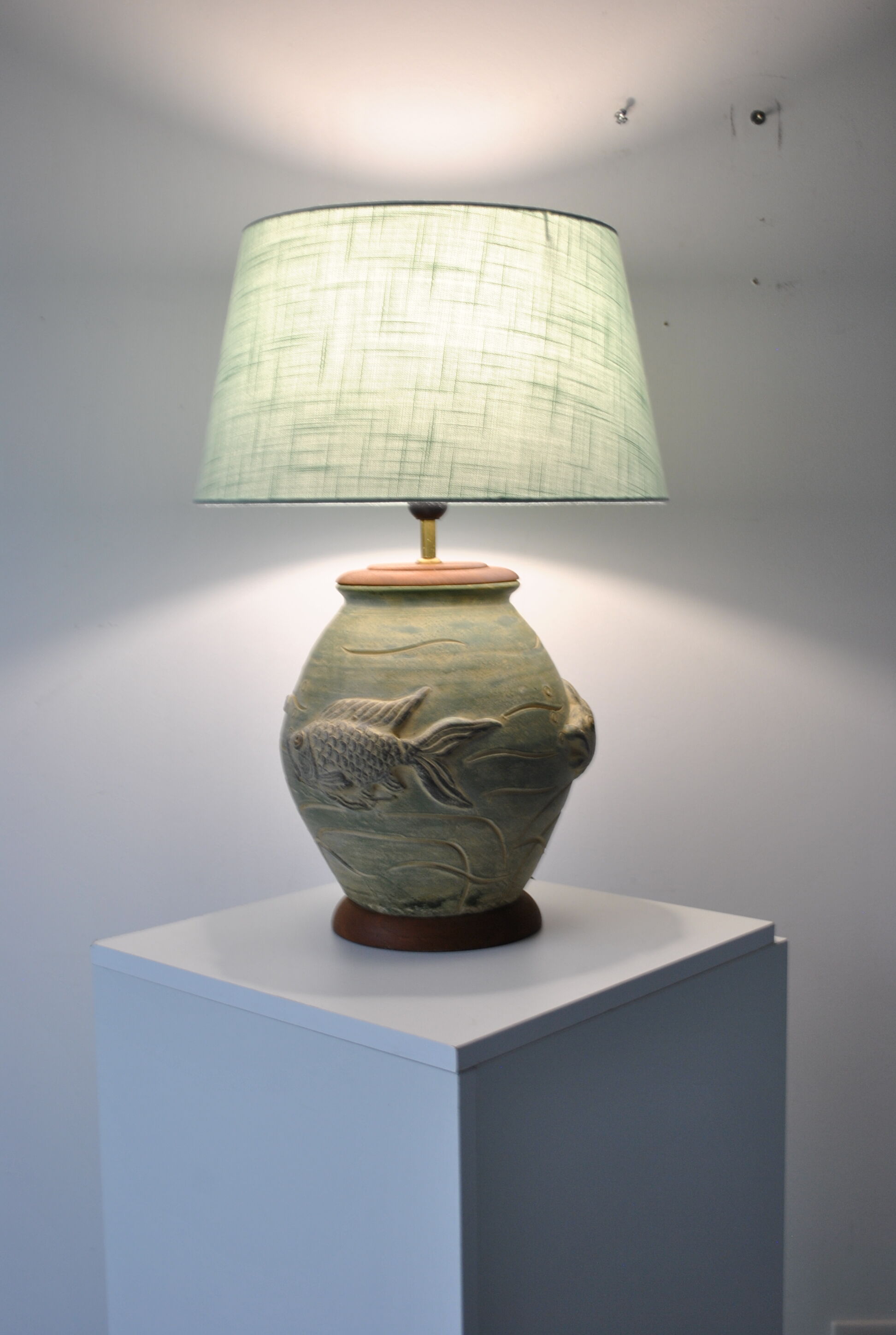 Ceramic lamp decorated fish in relief circa 1970