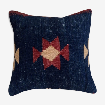 Cushion Kilim craft of Iranian origin