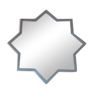 8-Pointed star-shaped mirror with chrome with wooden back