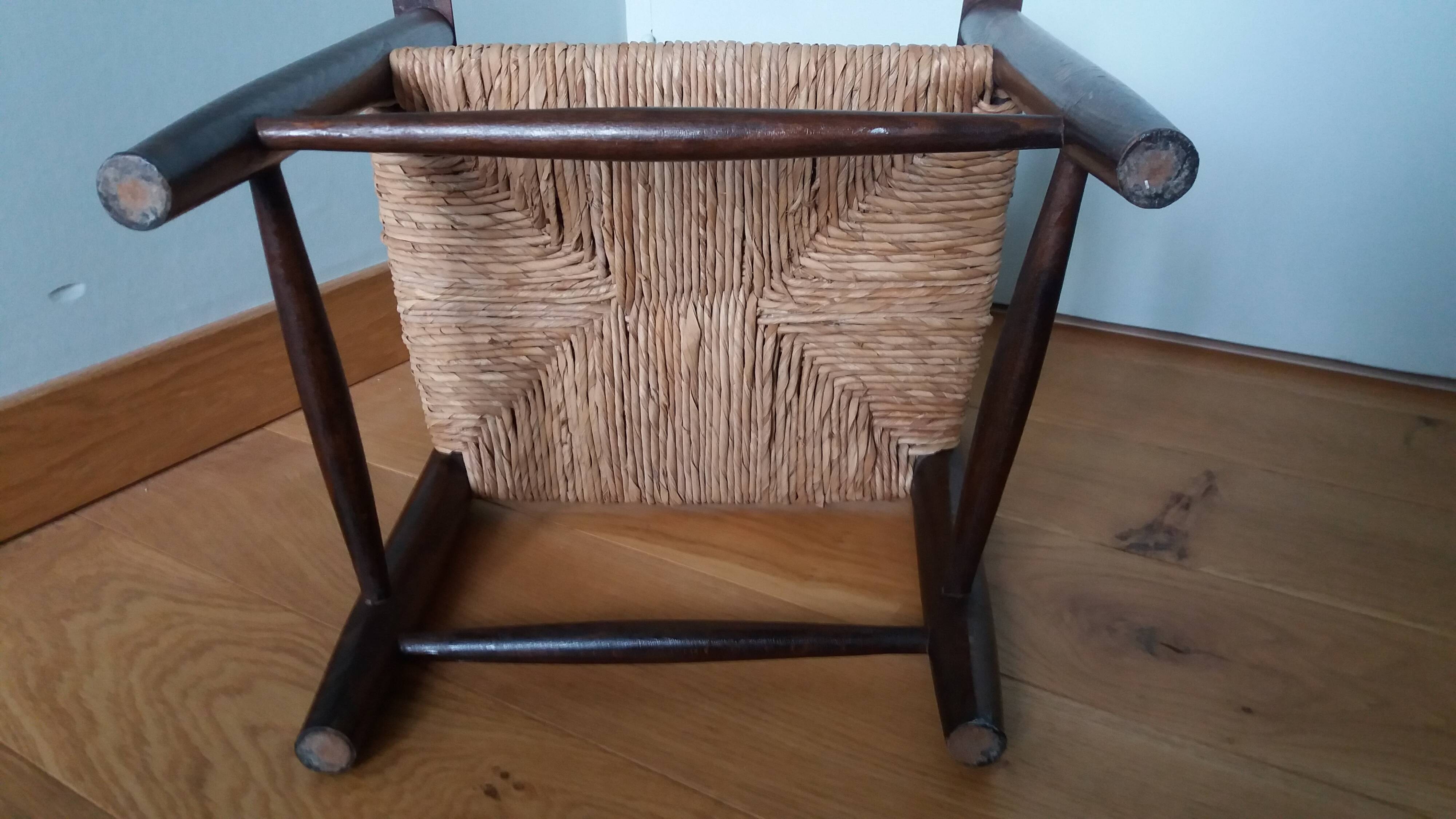 Children's straw armchair
