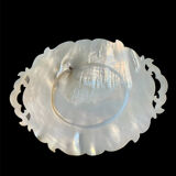 Caviar dish in reticulated and carved mother-of-pearl