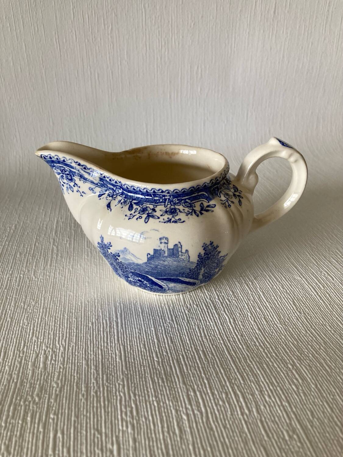 Small Villeroy and Boch Burgenland blue creamer