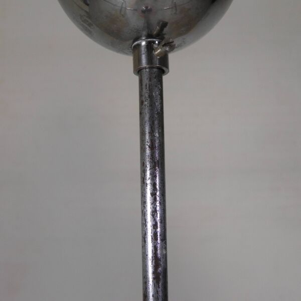 Lampe suspendue Art déco avec abat-jour en verre rose, années 1930