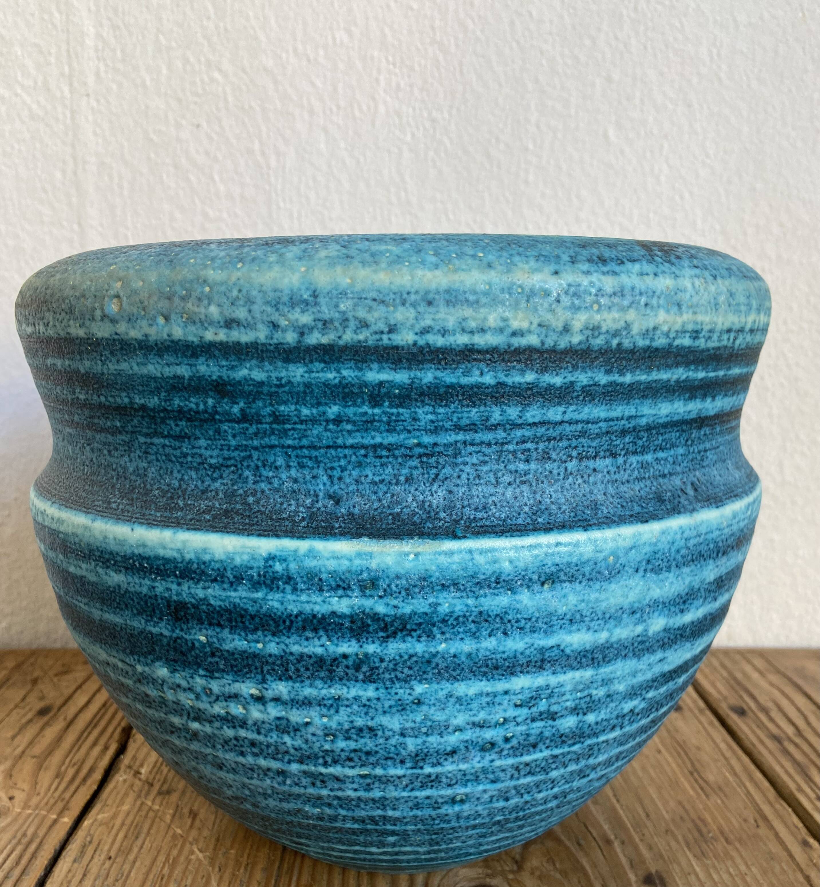 Vase or plant pot Accolay series "Gauloise"