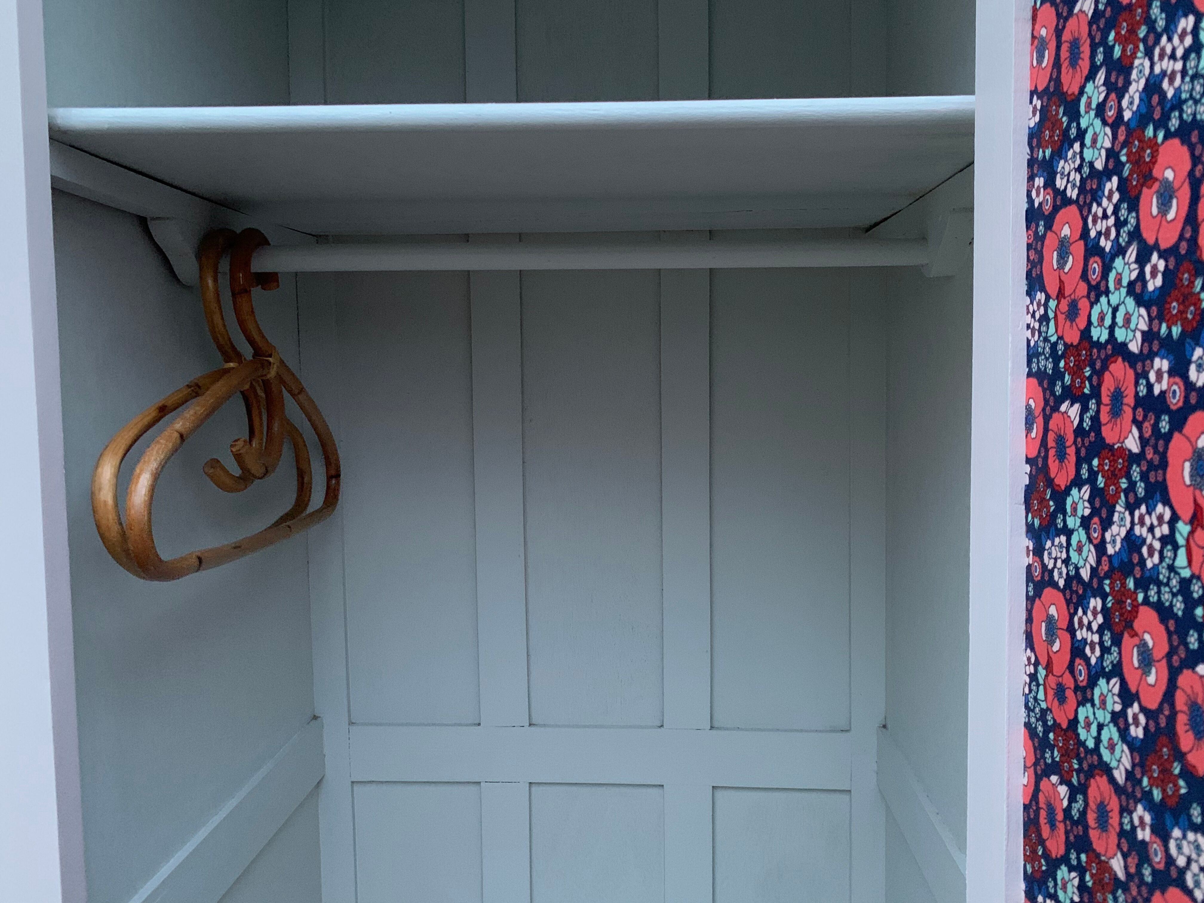 Parisian wardrobe, nude pink, 1940.