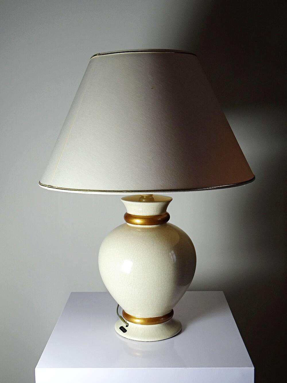 Vintage cracked cream white faience lamp Le Dauphin 1960s-70s Panama