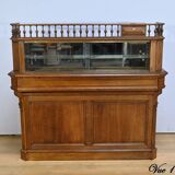 Oak apothecary counter – 1920