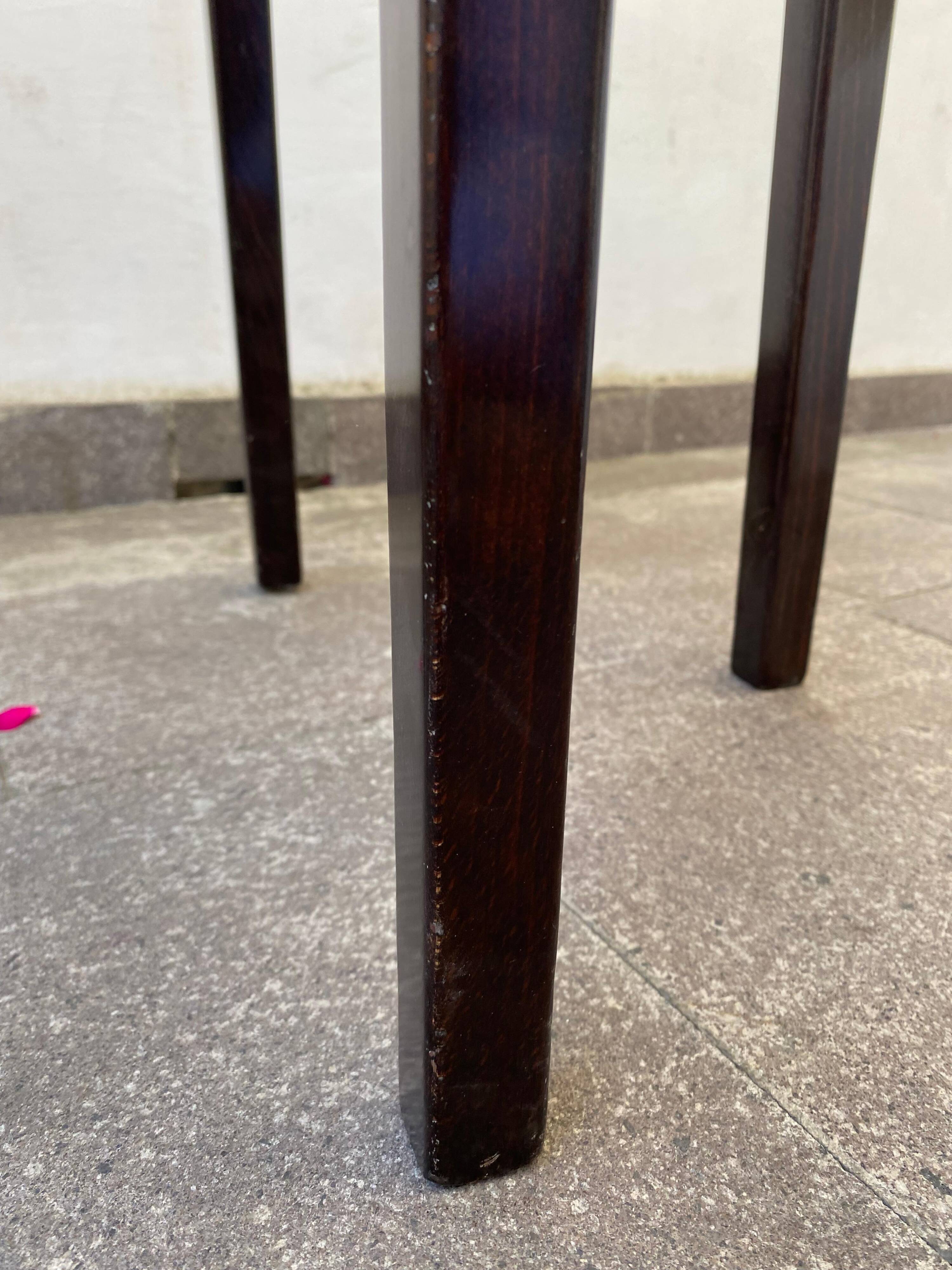 Tabourets Thonet No.144