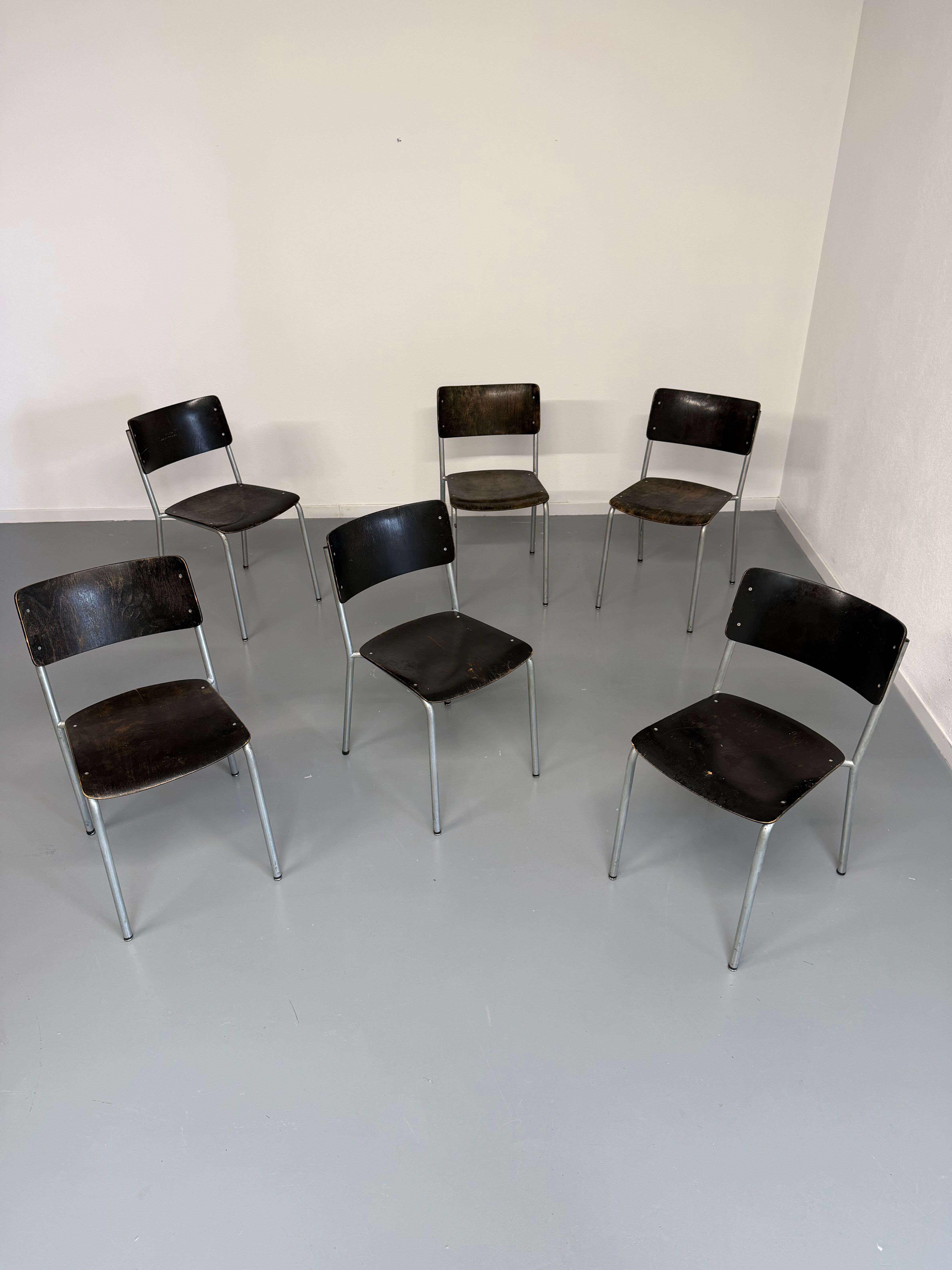 Set of 6 stackable chairs designed by Gustav Hassenpflug, Bauhaus, 1940s.