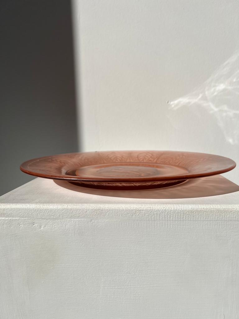Molded pink glass dish art nouveau patterns D: 31.5cm