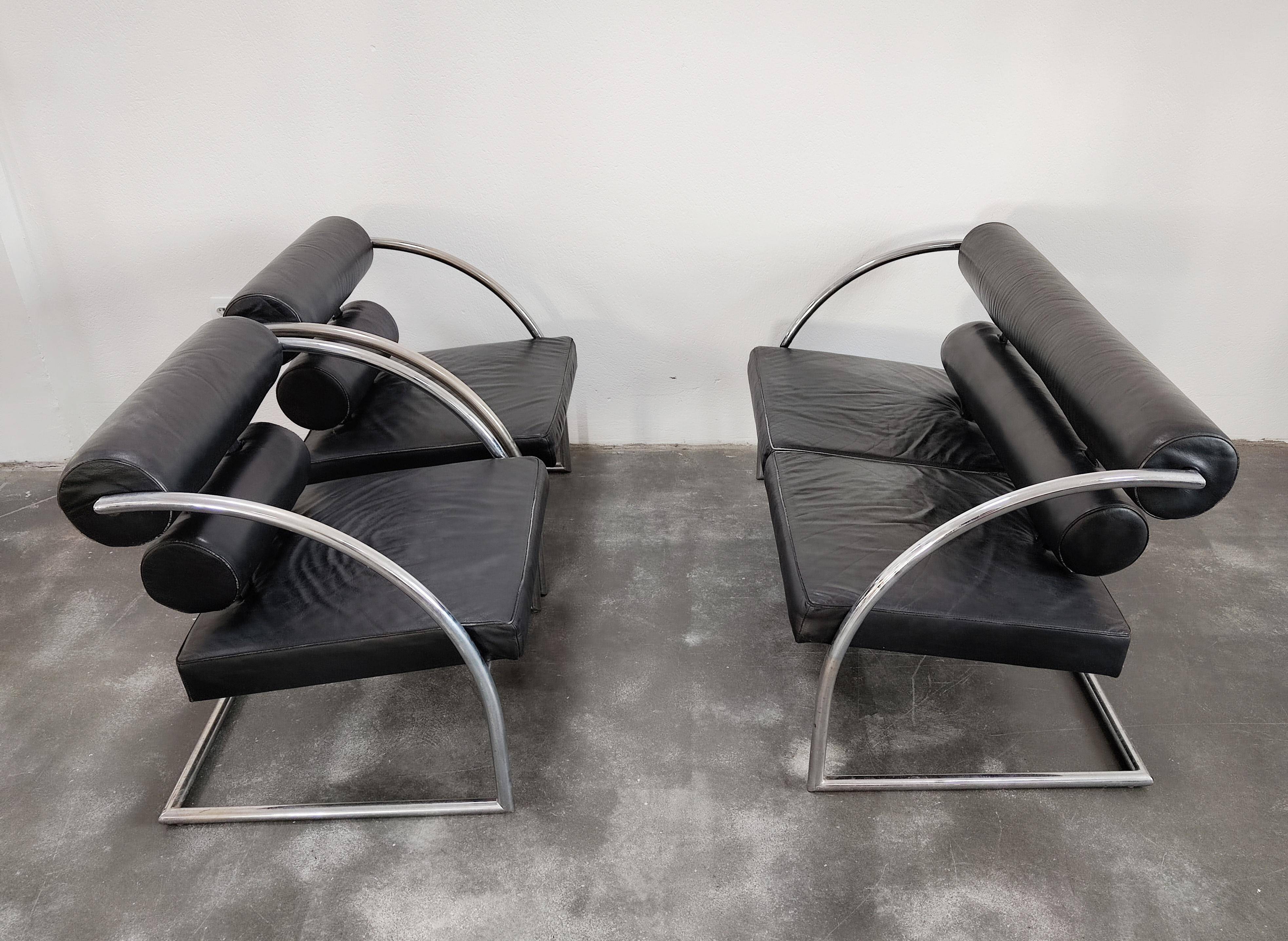 Canapé deux places cuir style Bauhaus Suisse 1970s