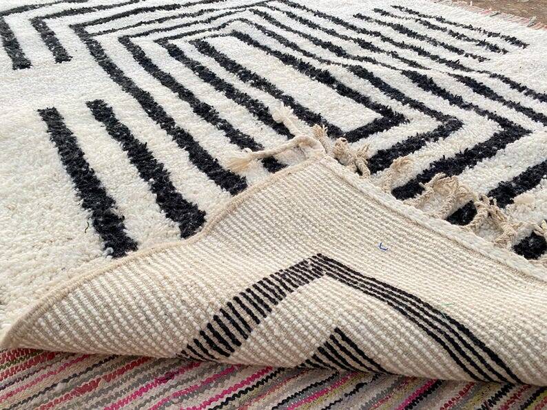 Traditional handmade pure wool rug, size 100 x 200 cm