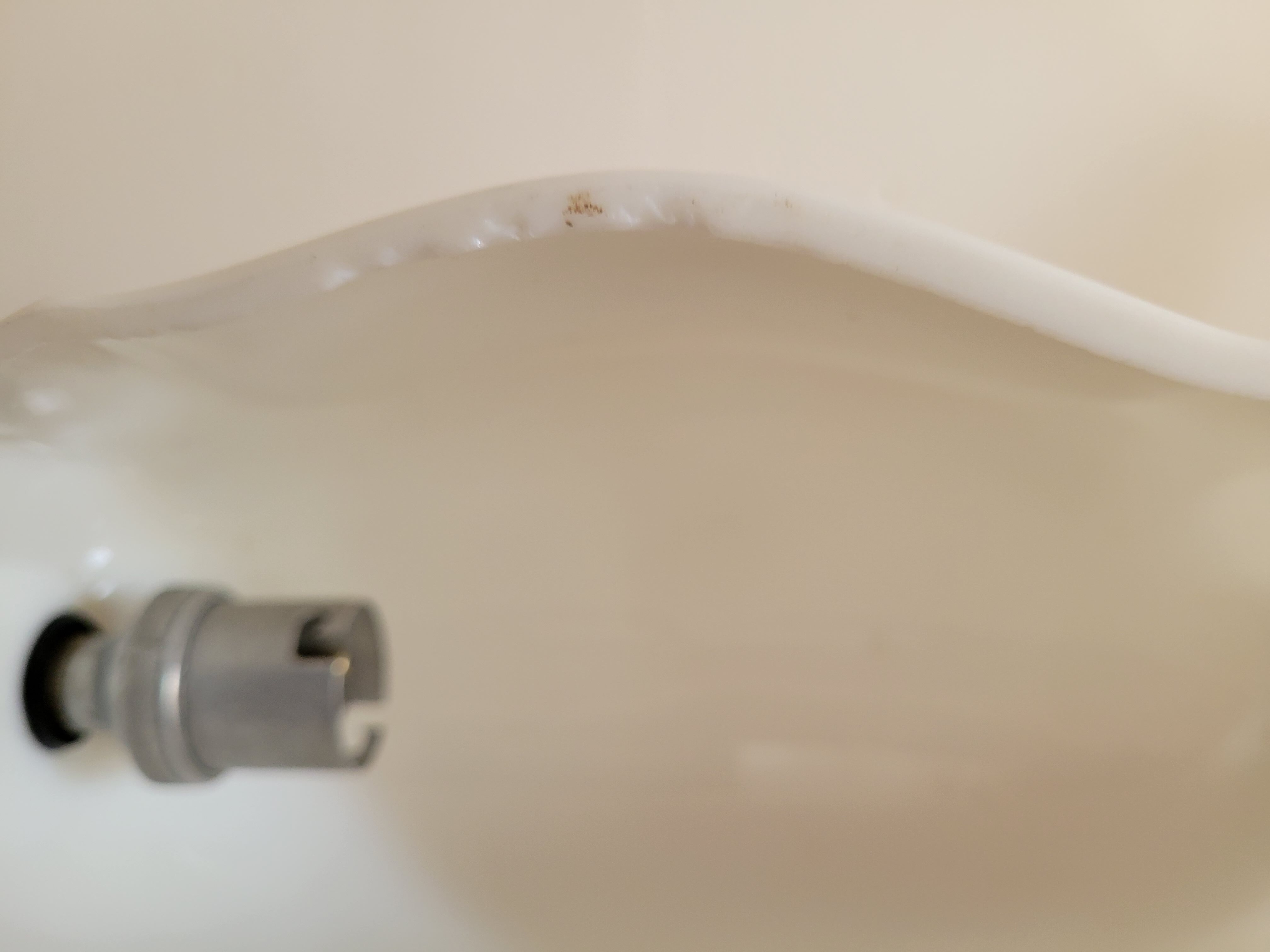 Porcelain and opaline wall lamp