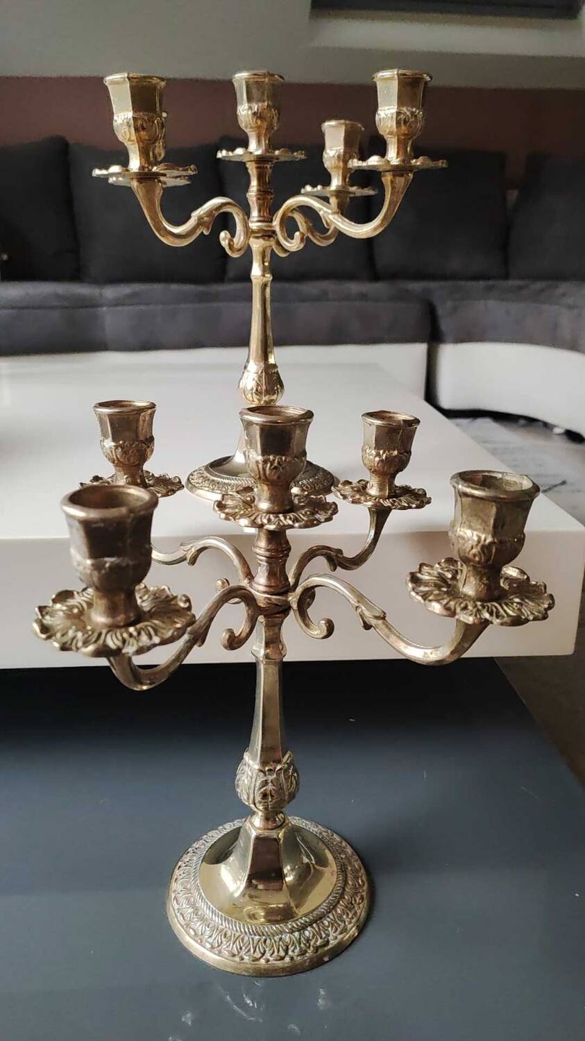 Pair of vintage candlesticks/candelabras. In golden patinated brass. 60s/70s. Art Nouveau style. Chiseled Floral/Deciduous patterns