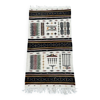 Handmade kilim rug 90cm x 50cm