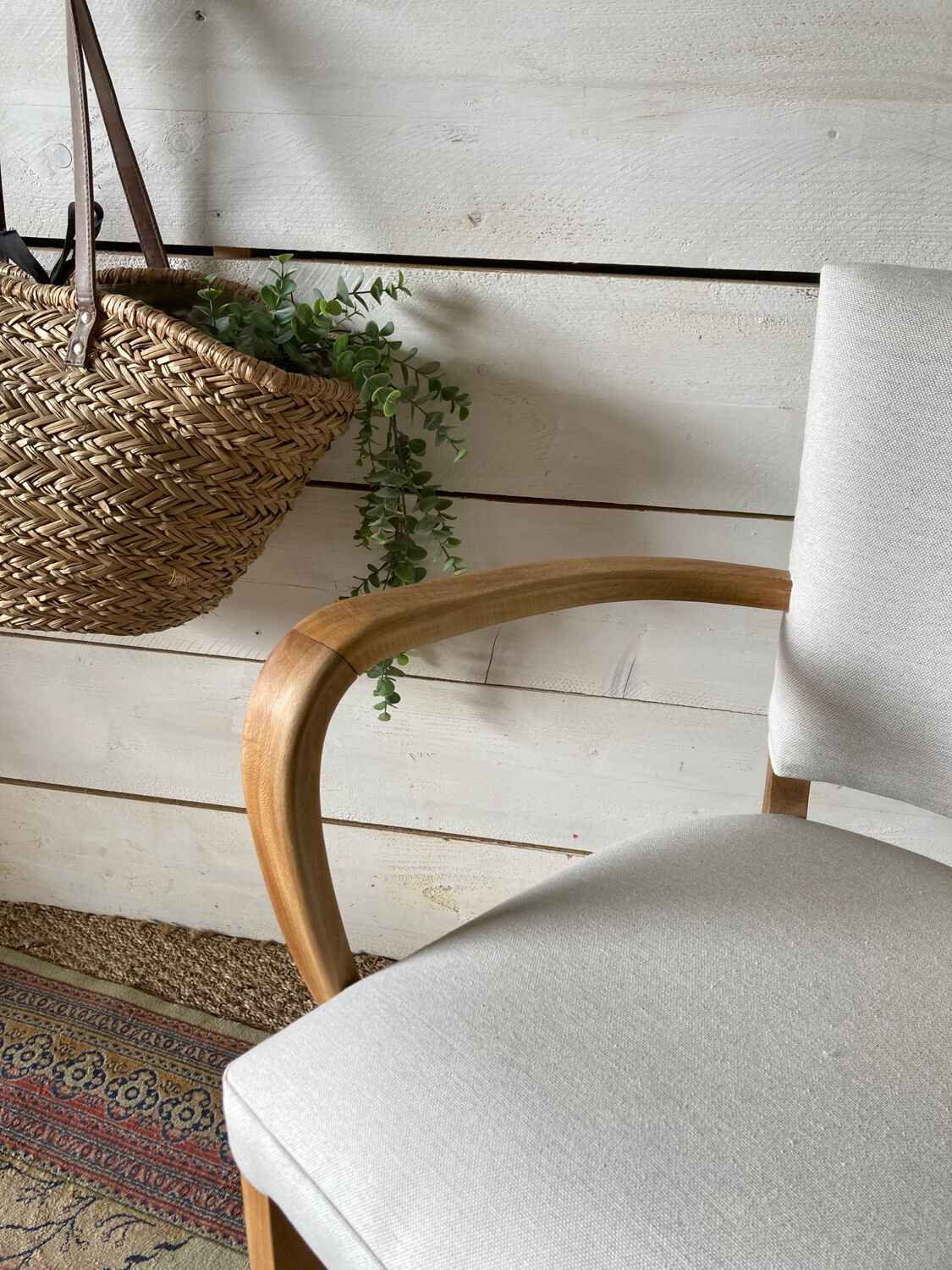Bridge armchair
