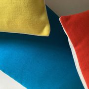 Coussin en jersey de laine Racine space age 1960 recto verso