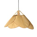Suspension uchiwa attribuee a ingo maurer