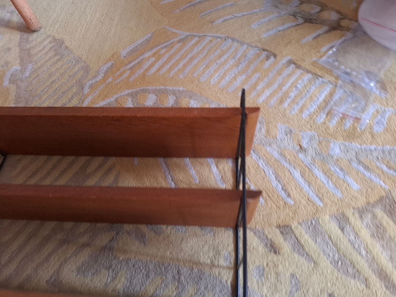 String shelves wood and metal