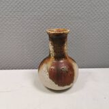 Small, delicious vase by Axel Larsen Denmark 70s for his own company AXELLA