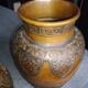 Lot de deux vases en bronze japonnais