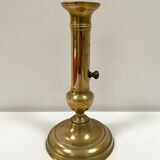 Ancien bougeoir en laiton avec poussoir binet