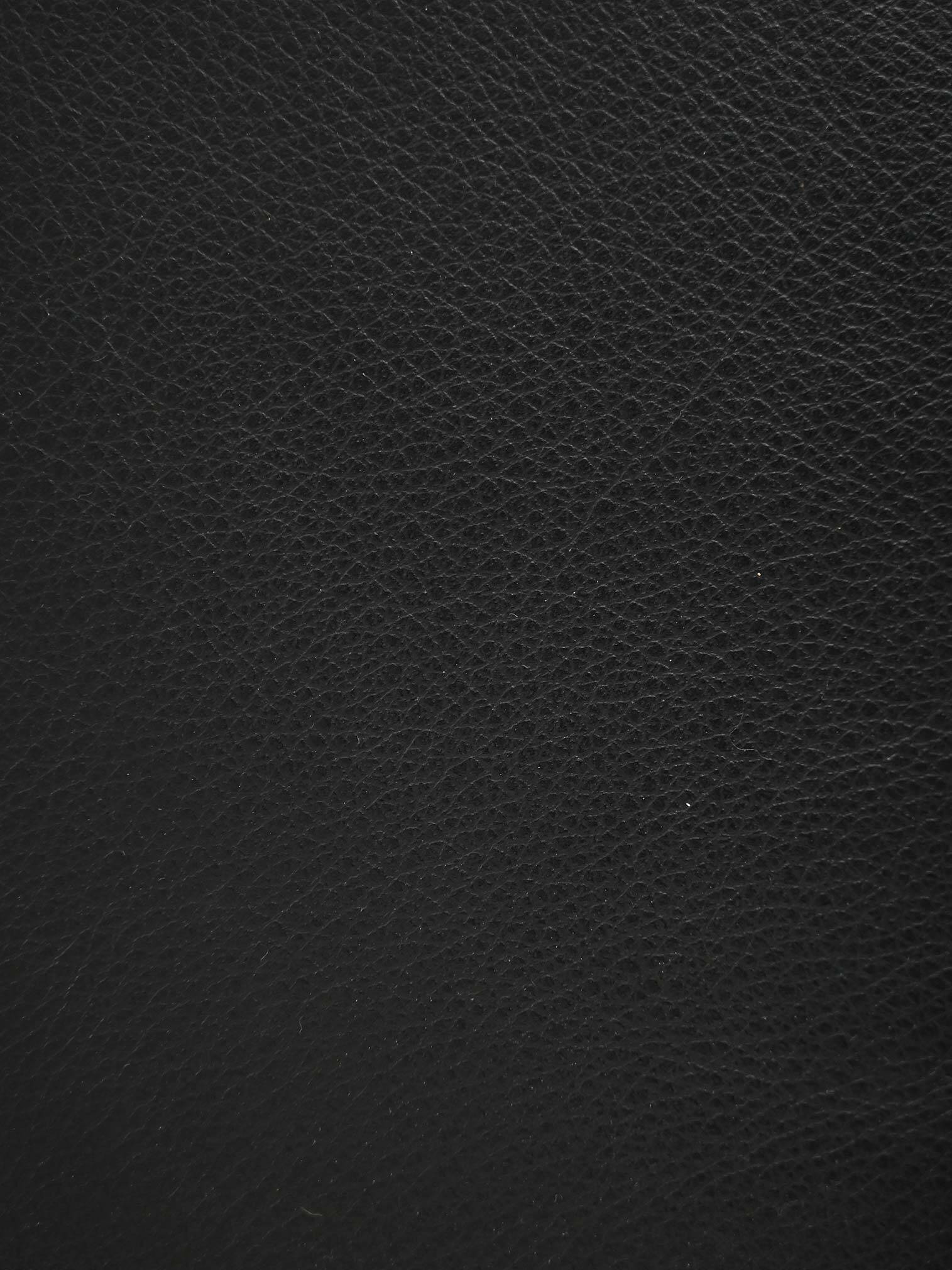 Une paire de fauteuils de style Art Déco scandinave.