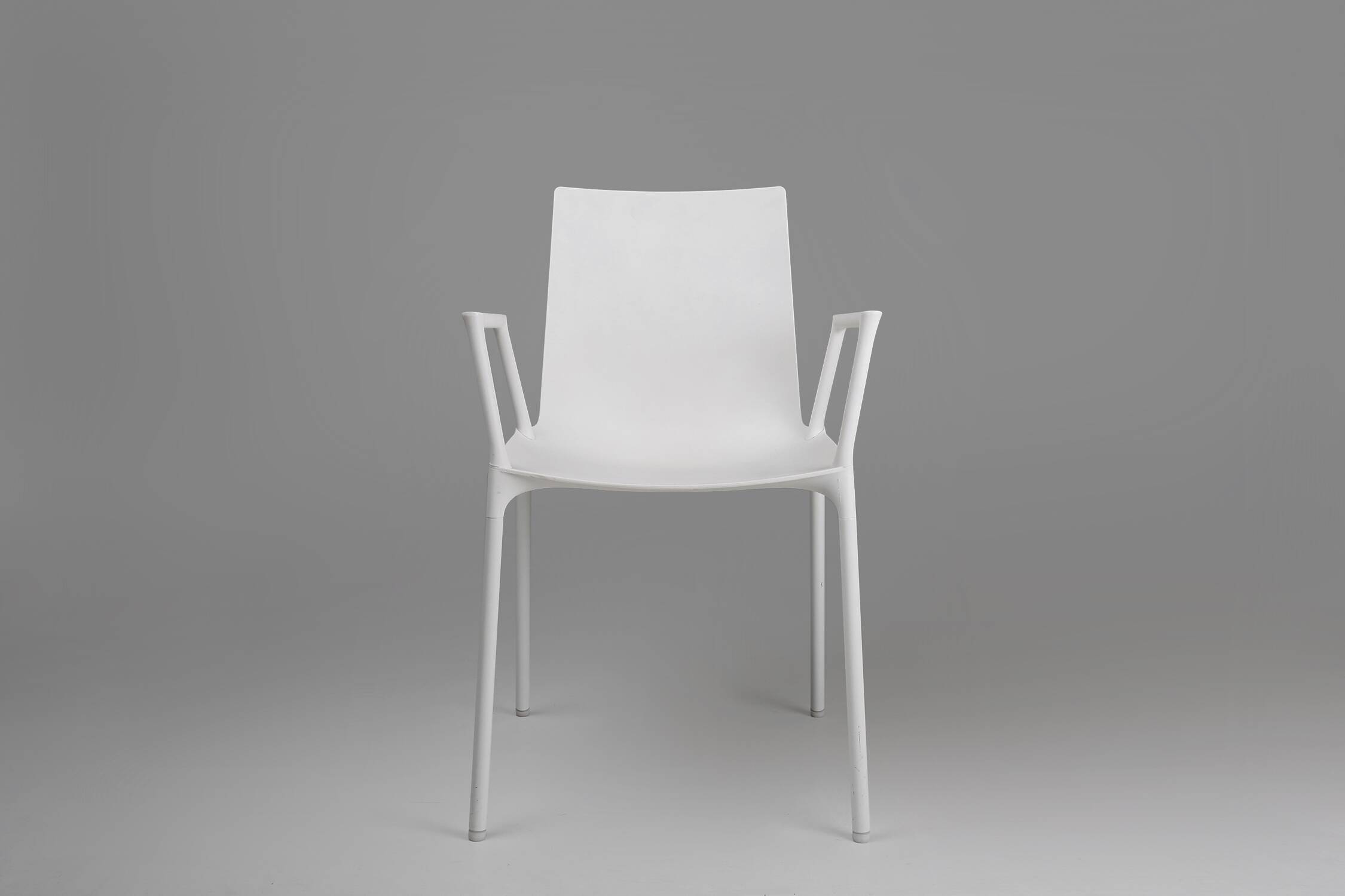 21th Century white design chair with armrests, Belgium