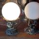 Paire de lampes vintage en fer forgé et opaline des années 60