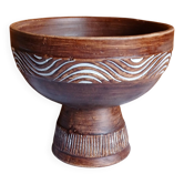 Cup on a pedestal in handcrafted scarified ceramic.