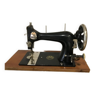 Old sewing machine